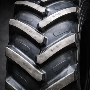 Llanta 18.4-30 de JK Tyre, Modelo Field King